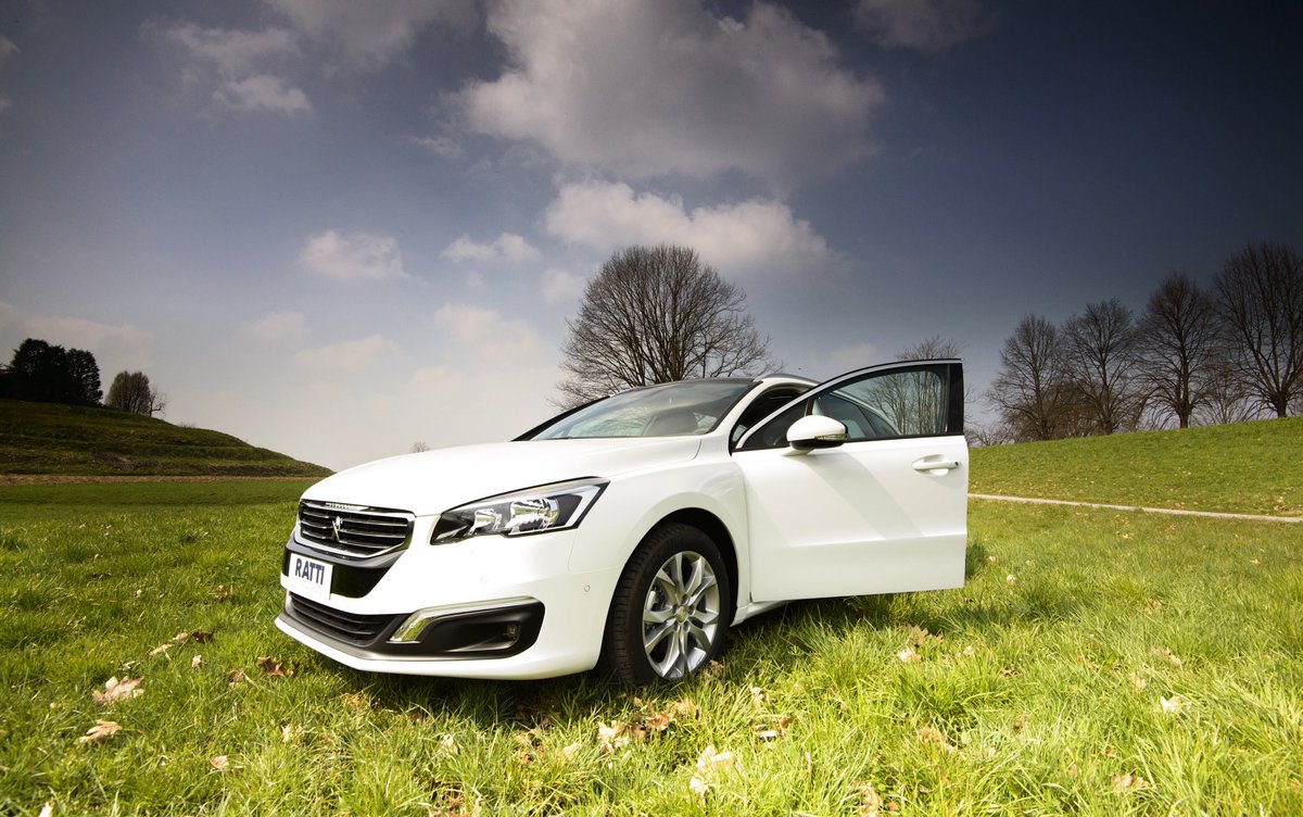 rattix_it's tweet photo. Stile, ricchezza, modernità e prestazioni dinamiche tutte in una solo auto!Da non perdere!
#peugeot #508 #rattiauto https://t.co/WEIsMTsDop