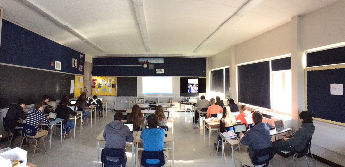 TysonHolly19's tweet photo. My first class pano! Amazing group of students! @BishopSmithCH #hre20 #bishopproud https://t.co/AdTqjqw8ki