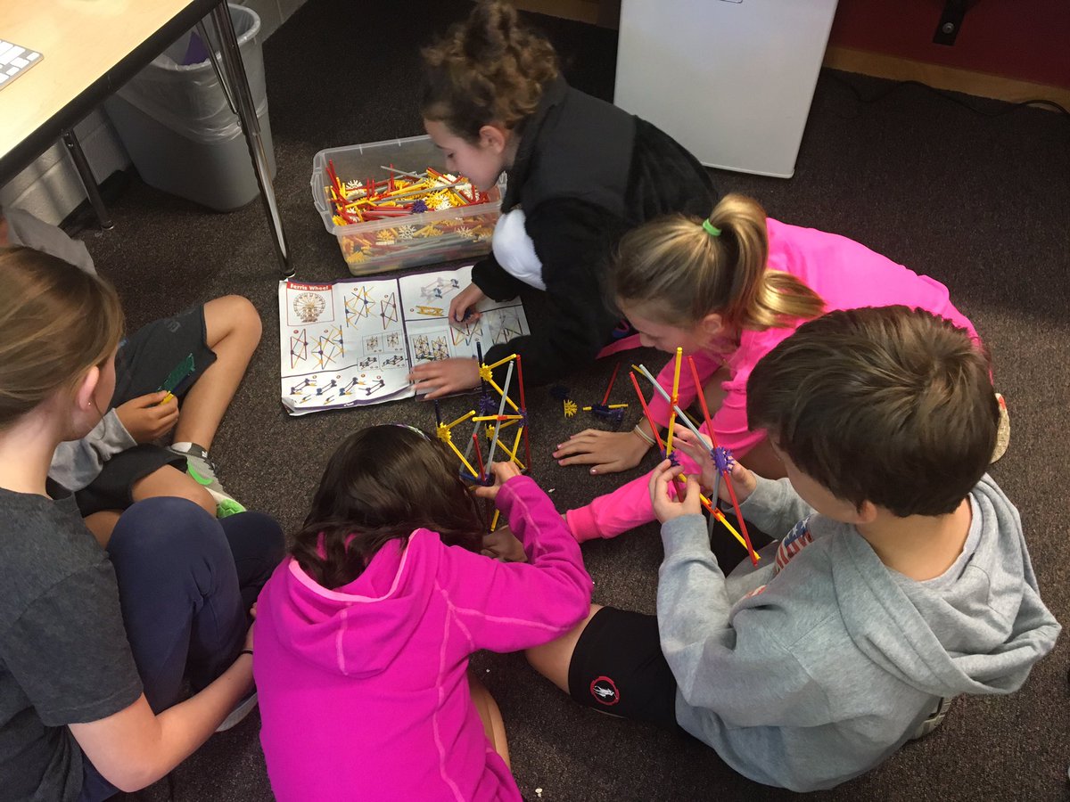 Mustangs208's tweet photo. Ferris Wheel project is a go. #cooperation #futureengineers https://t.co/0HTvjXiSLz