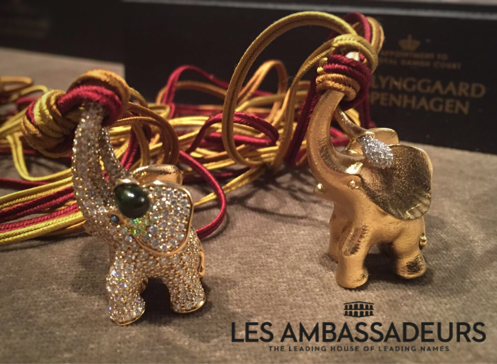 LesAmb_official's tweet photo. Seen at @Baselworld. Elephant 18k gold + diamond pavé @Olelynggaard #lesambassadeurs #olelynggaard #Circuscollection https://t.co/jryDsz443q