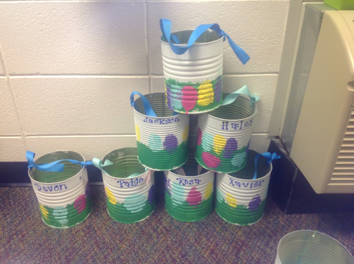 purvistce's tweet photo. Getting ready for the egg hunt tomorrow! #excited kiddos! https://t.co/zlTOHEG9uE