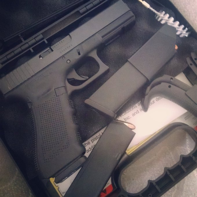 My new weapon https://t.co/3qlrWdf1SE<a href="/tag/lvac"class="tags"><span>#lvac</span></a>