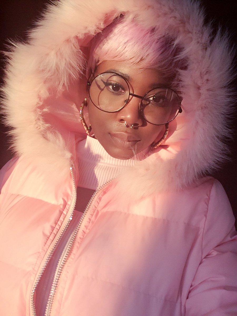 1KingPrime's tweet photo. Pink Her 😄 https://t.co/16wfC2EPpT
