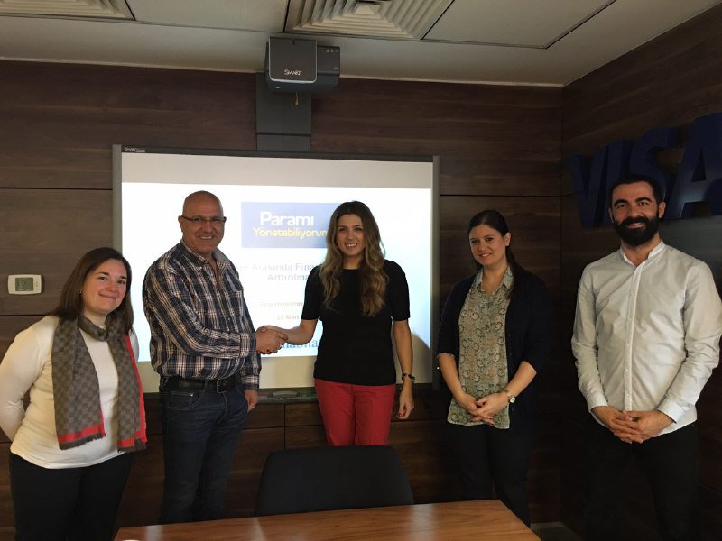 habitatdernegi's tweet photo. #ParamiYonetebiliyorum 2015 Genel Değerlendirme ve  2016 Hedef / Strateji toplantıları yapıldı. Yeni döneme hazırız! https://t.co/TI1CBhb91H