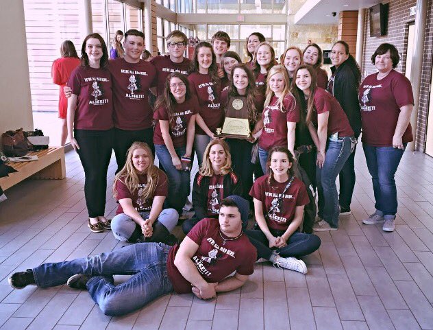 _HoweHype's tweet image. Way to go Bulldogs!! One Act Play advances to Bi-District!!