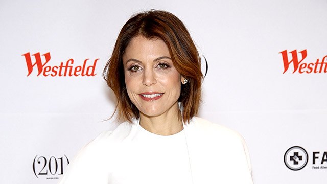 etnow's tweet photo. Bethenny Frankel is "pleased" she doesn't have to pay her ex Jason Hoppy $12,000 a month: https://t.co/Ve3SAzcjCG https://t.co/43oznYSDzS