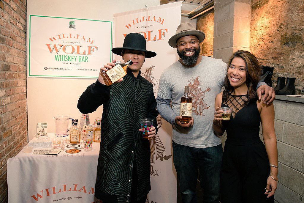 drinkawaste's tweet photo. loving that #whiskeybourbon from #thinklikeawolf https://t.co/ihVLCAKdMw https://t.co/1PD4gmYHGS