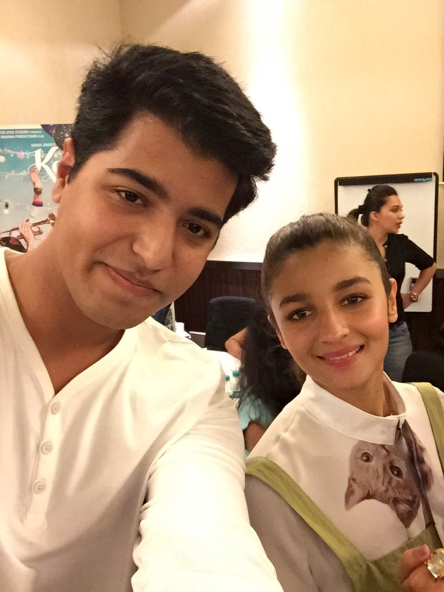 iammanthansheth's tweet photo. @aliaa08 Congratulations on the super success of #KapoorAndSons. Wish you a super successful future in Bollywood 👍🏻 https://t.co/d72f5zBp5o