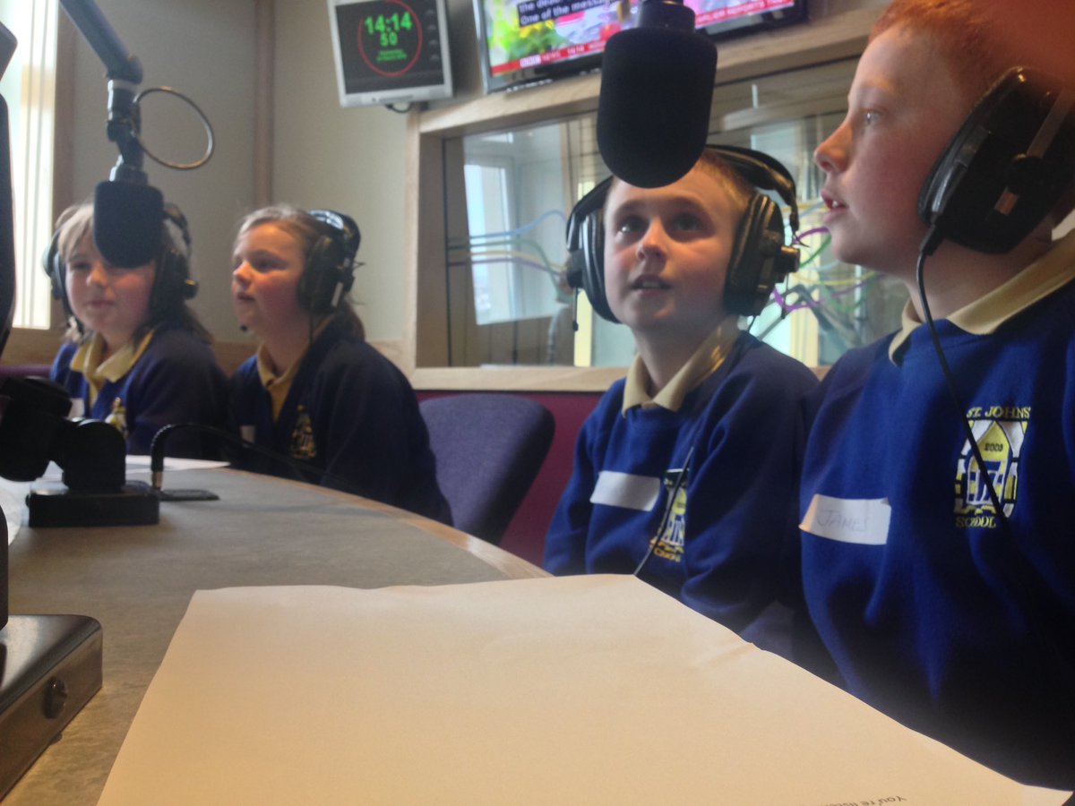 ChristyDH's tweet photo. Pupils from St Johns Primary #iom, with us on @MRwomentoday - brilliant presenters! #jobinjeopardy https://t.co/9MqvwT7aMP
