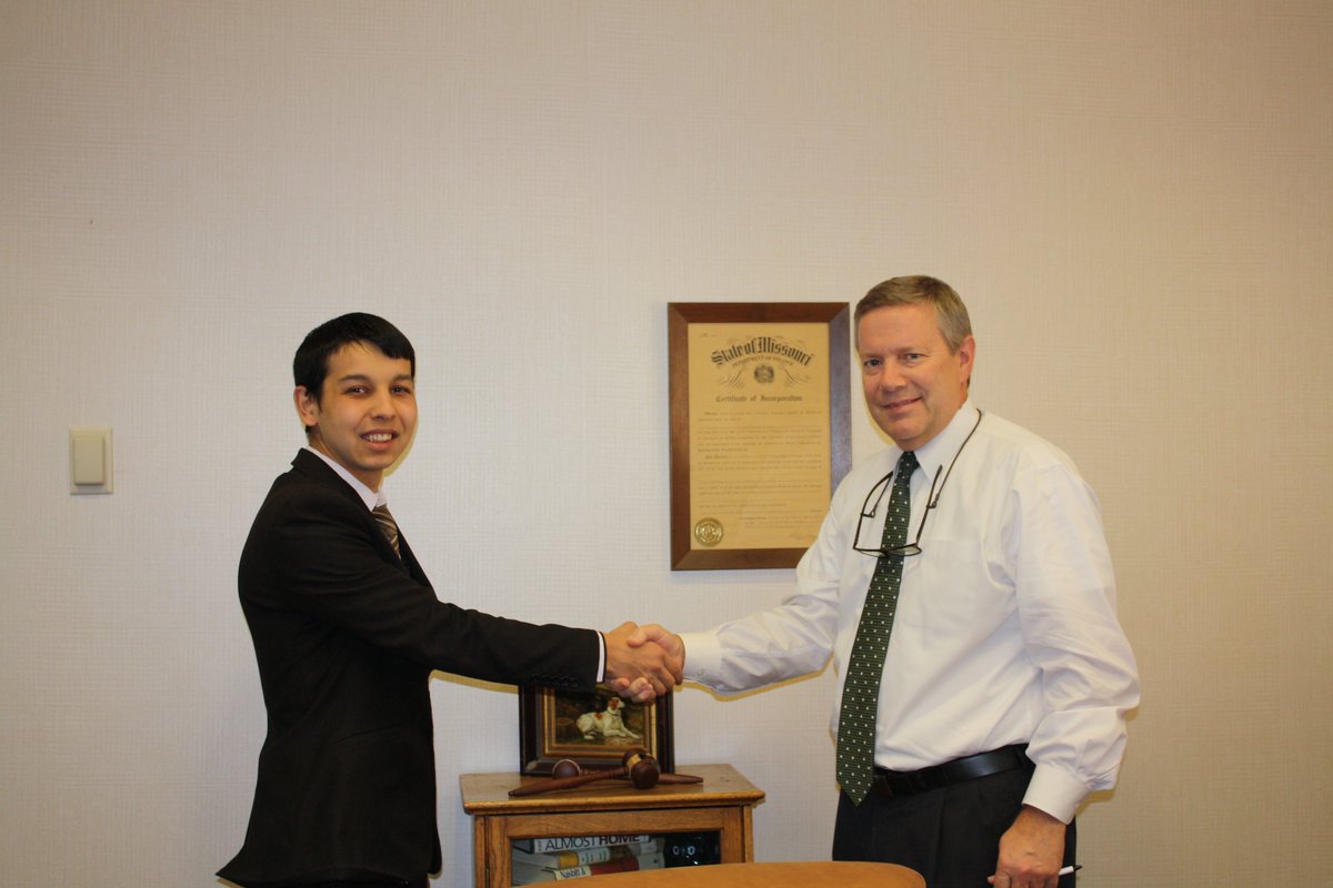 CTSSectoo's tweet image. Jon job shadowed Dave Garnett at Hawthorn Bank. @ClintonTechSch @CHSCards