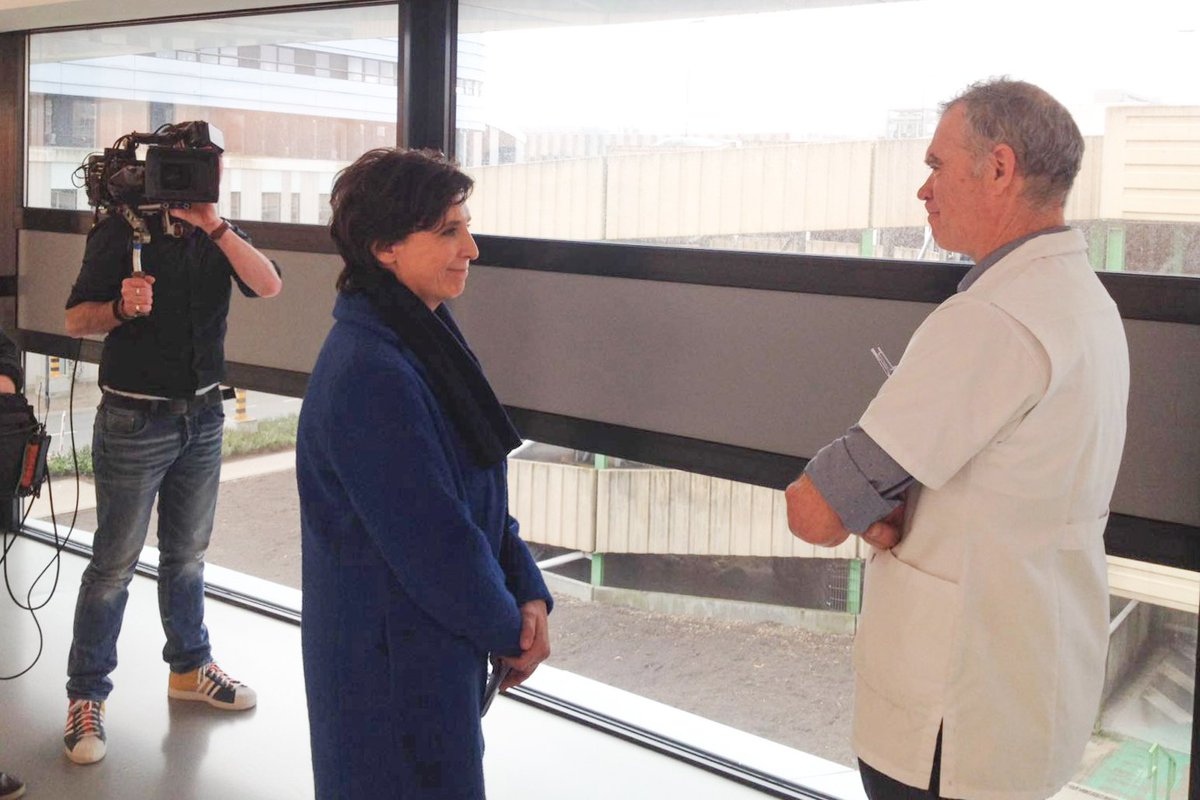 “Ik was bang, komt er nog een bom”? Dokter Rik Achten bij Phara, vanavond in #koppen op @een.