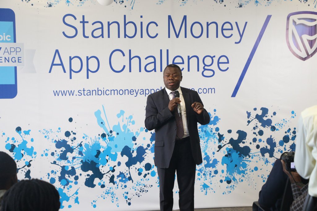 StanbicBankGH's tweet photo. Mr Alhassan Andani (CEO of Stanbic Bank, Ghana) breaks down the importance of the app challenge #StanbicBankGH https://t.co/Vo1RdINIY7