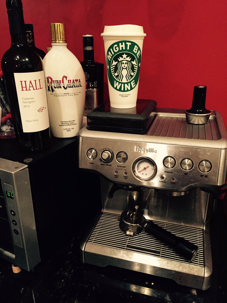 dealgals's tweet photo. Hump day 😂 #HumpDay #mightbewine #bestcoffeecupever https://t.co/IENdusa6Tm