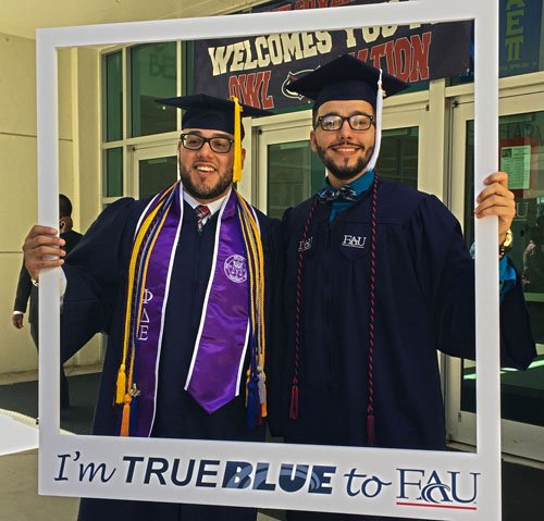 #FAU16 Stop by our table in the Breezeway until 2 P.M. to learn about the Senior Class Gift Fauf.fau.edu/classgift