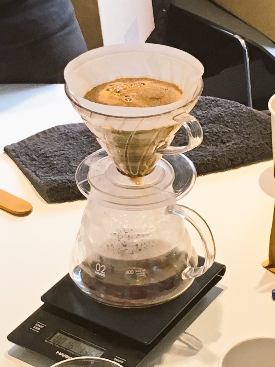 SeanKeyes's tweet photo. @CloudPickercoff #CoffeeMasterClass https://t.co/dlEVuRlZ1x