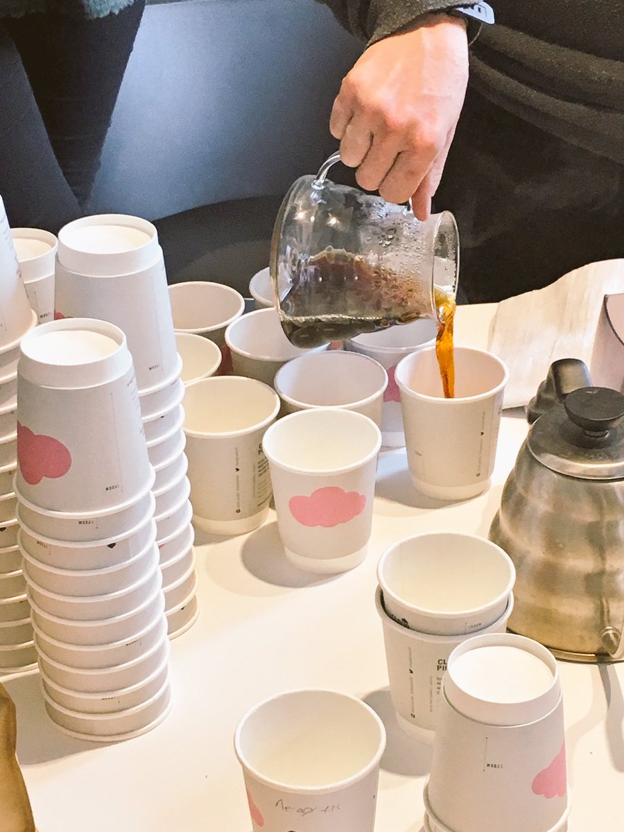 SeanKeyes's tweet photo. @CloudPickercoff #CoffeeMasterClass https://t.co/dlEVuRlZ1x