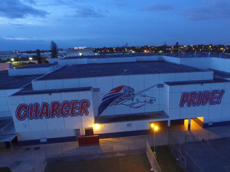 Charger pride skypixel.com/pilot/photos/s…