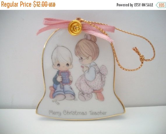 Vintage Precious Moments Bell Ornament Merry Christmas Teacher 1987 by ALEXLITTLETHINGS (1… ift.tt/1HhItZV