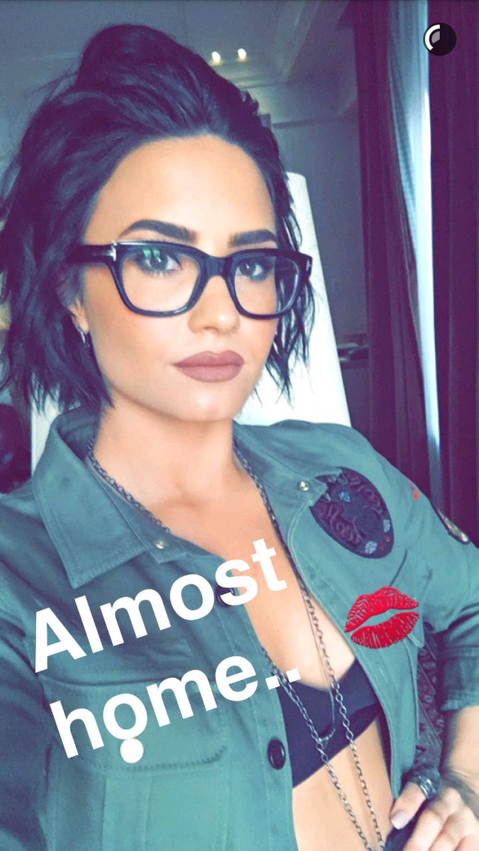 OLHA DEMI NAO TA DANDO
