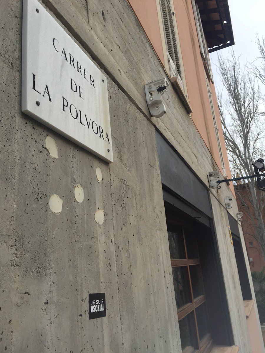romanLLT's tweet photo. @Leiva_Oficial En Palma también tienes tu calle.. https://t.co/JKT3Y6Kw9T