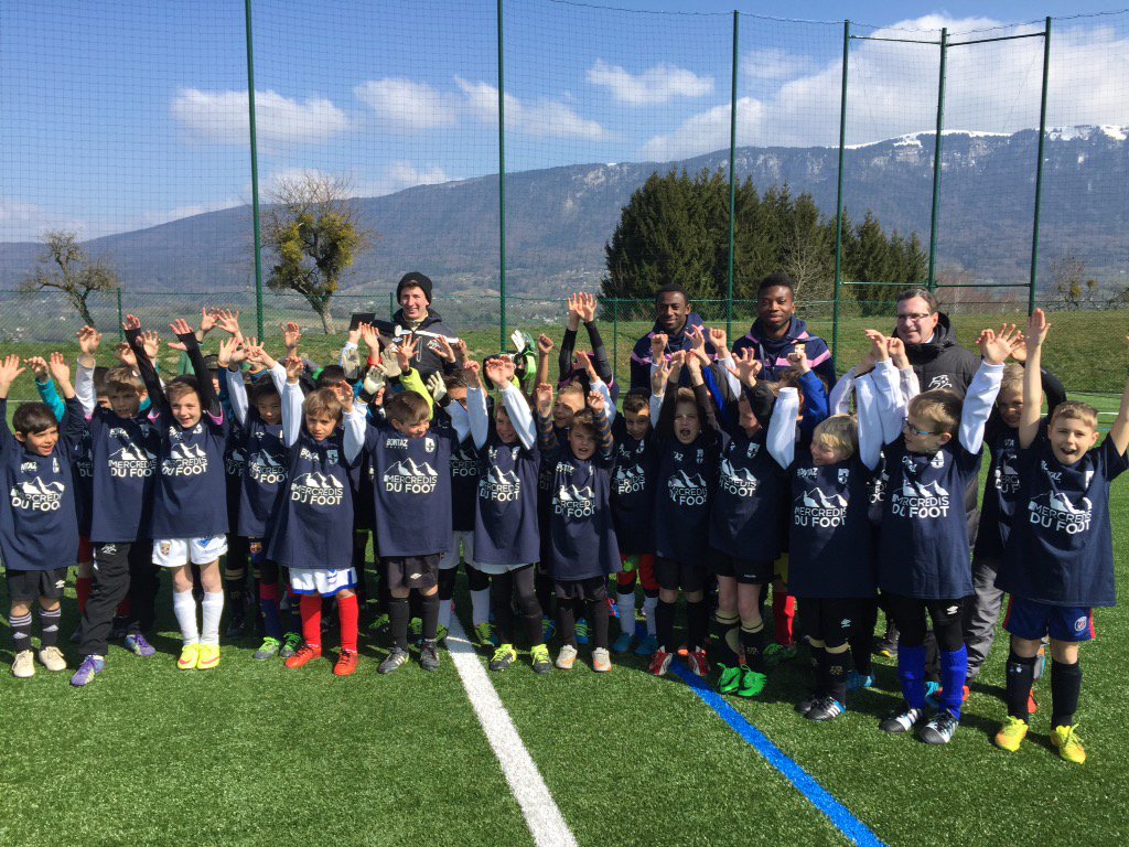 ETGevents's tweet photo. Au FC #Chéran, au FC #Annecy, à ASC #Sallanches et à l'@ETGfc les #MercredisDuFoot battent leur plein https://t.co/xDLONQcTfV