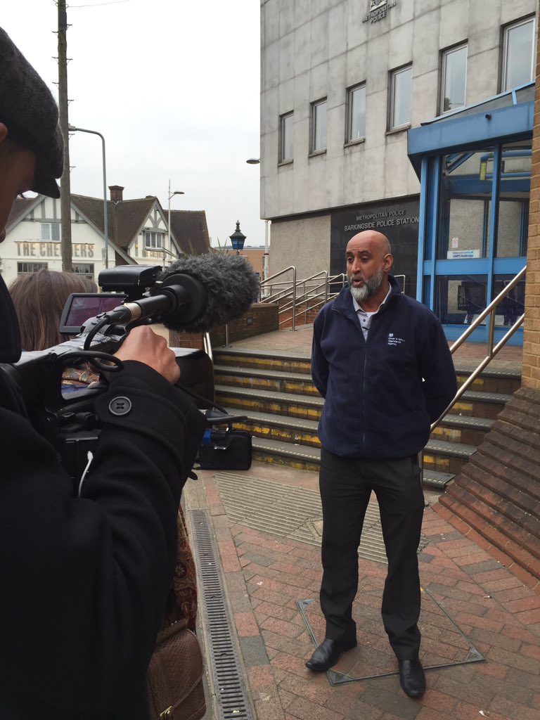 ADINJChq's tweet photo. RT@DVSAgovuk Today's operation to find illegal driving instructors being filmed for a future documentary about fraud https://t.co/yHPxrxOi6D