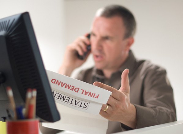 DebtLookup's tweet photo. New free tool that will help you deal with #debt #collectors: https://t.co/eXN8V7aYgb via @ConsumerReports https://t.co/kPFPhLgYbF