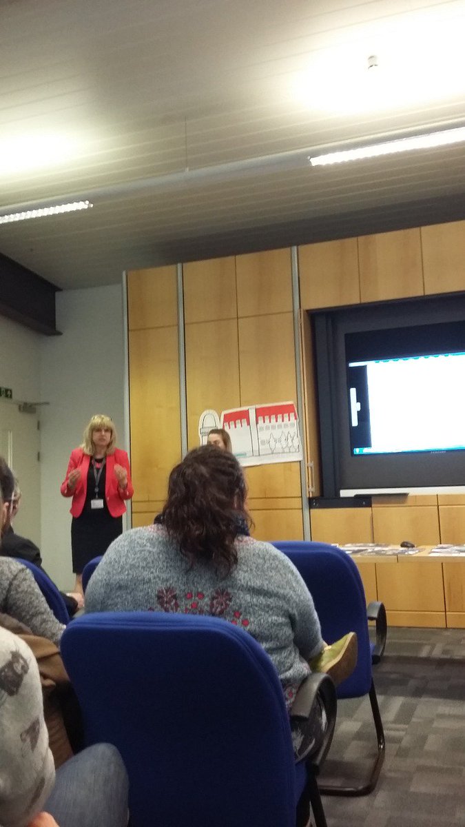 GrampianInfo's tweet photo. Aberdeen Pop Up Maker Space evaluation session just started #GIevent https://t.co/8cxKGSPQp0