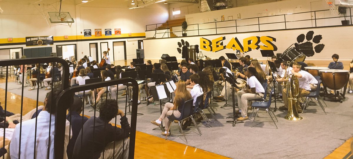 New Bridge 8th Grade tweet media