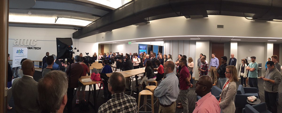 TechSqATL's tweet image. The @atdc ribbon cutting ceremony with Mayor @KasimReed is underway now. Great space and crowd.