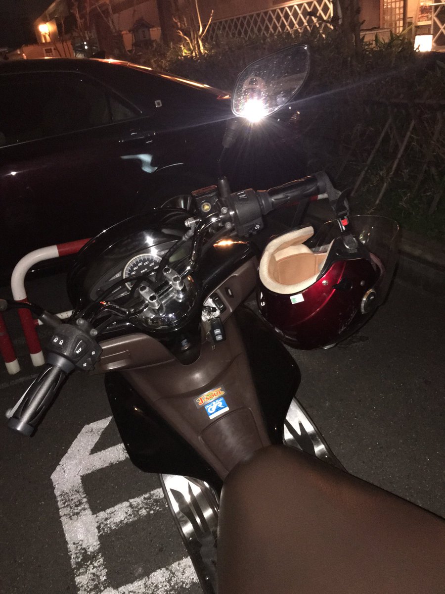 ig_216's tweet photo. ちょまてって。
俺のコルク半かけてたのに
知らん奴のジェットヘルかけられてるって
かぶりたくないって爆笑
くっそだるい爆笑
しねーーーー
コルク半パクられてジェットヘル
かけといてくれてる優しさ
うざいいいいいいい https://t.co/fQXq1UchB6