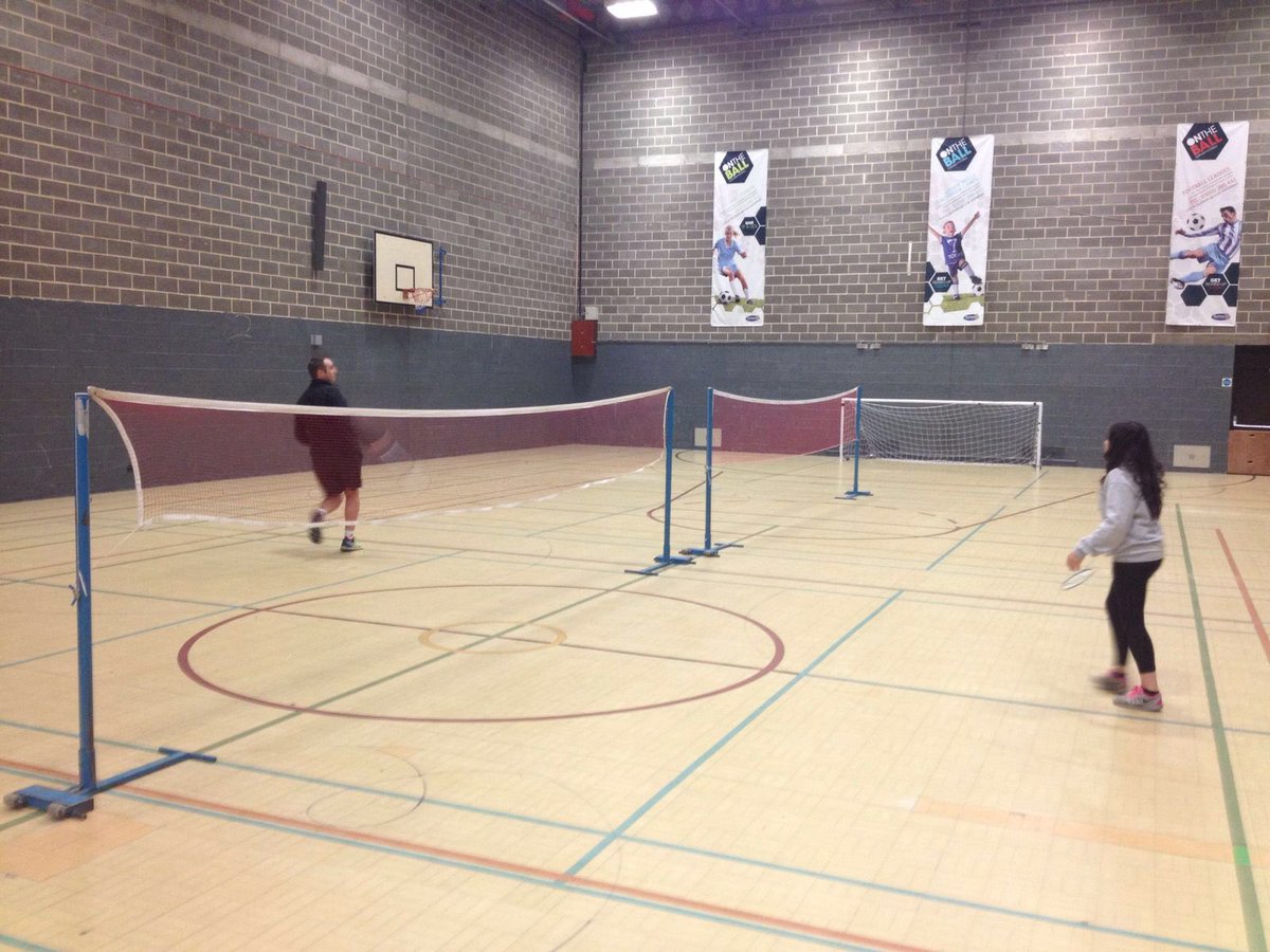 GreenfieldPE's tweet photo. #Beattheteacherchallenge at the Sunnydale Campus for #SportRelief https://t.co/6TGJPZVODX
