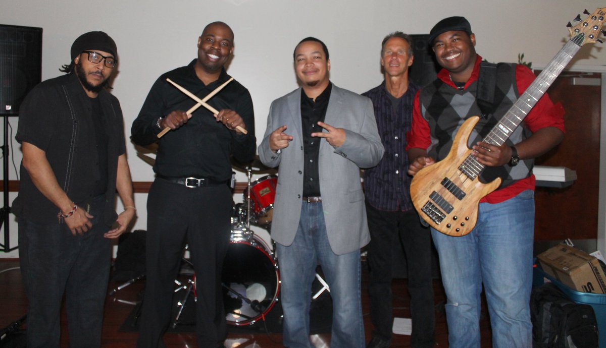 XtractBand's tweet photo. Xtract https://t.co/YBNMNahjzW