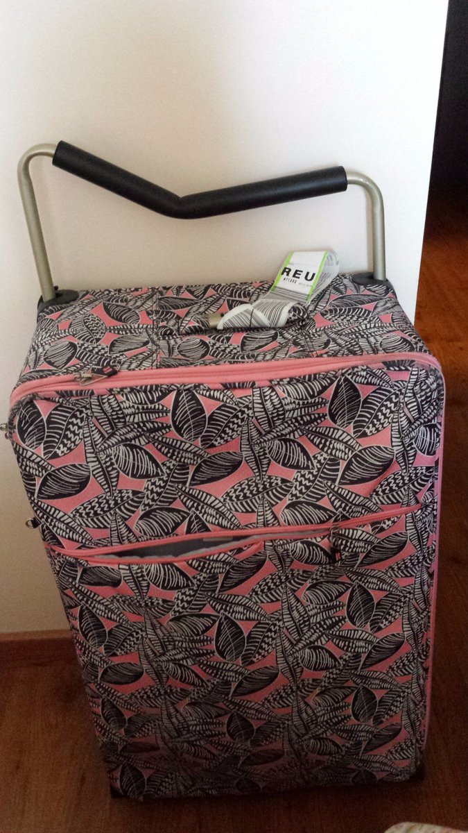EdColclough's tweet photo. @TCAirlinesUK  i might spring clean these two cases damaged by your airlines last year still out of pocket https://t.co/DHXRpFBWFe
