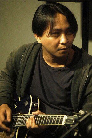 earHouse's tweet photo. Jamming Wednesday with @CMJNmusic https://t.co/4IIiPi4XY7