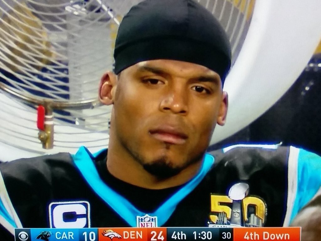 KINGDUB24's tweet image. Me contemplating how Ima survive the final month of school #GSUProblems