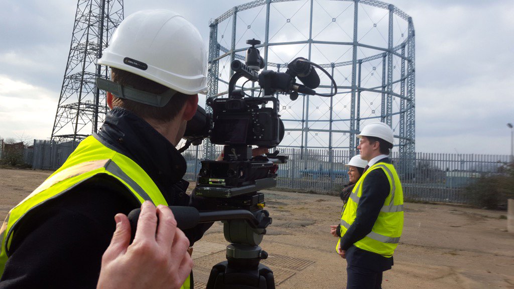 Screencult's tweet photo. Filming on a dangerous set 😜 #setlife #videoproduction #nationalgrid https://t.co/2QP7BDl8oO