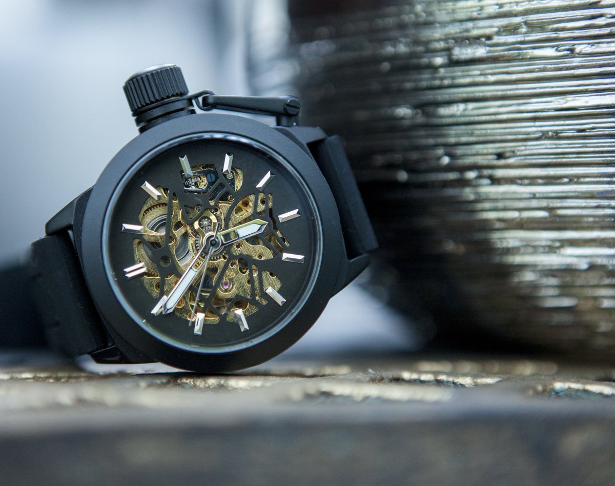 HouseOfKingsUk's tweet photo. The caspian  £60 https://t.co/bDavOGqkkG 
#blackwatch #blackfashion #fashiononpoint #wristcandy #photooftheday https://t.co/MCBbu3YO3U