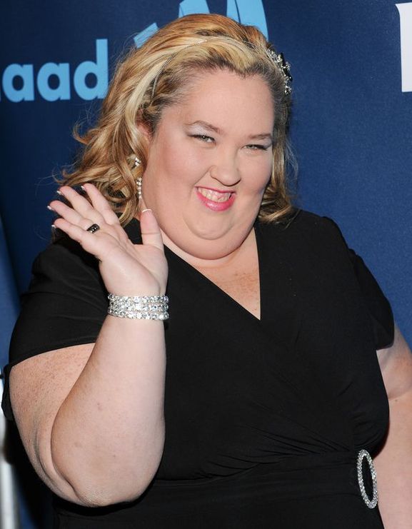 RealSAFault's tweet photo. My #WCW today: Mama June. The ground, it shakes when she walks. https://t.co/BESrdRV981