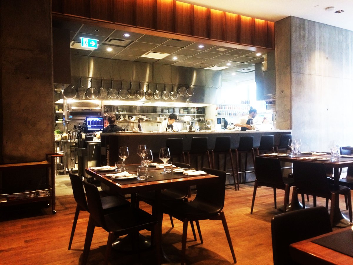 TorontoTraipser's tweet photo. Possibly the best #Italian restaurant in all of #Toronto! https://t.co/LMb5cXD4vu https://t.co/OFl7hwDo24