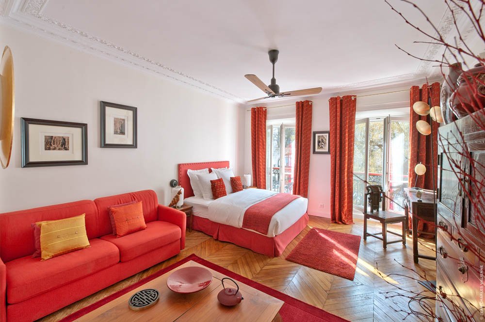 <a href="/parisfrance1/">PARISFRANCE.COM</a> @FFCouture <a href="/ParisHilton/">Paris Hilton</a> <a href="/parishotelguide/">Listed Guide Paris</a> <a href="/LeParisien_75/">Le Parisien | Paris</a> @LeParisienTV <a href="/ParisJeTaime/">Paris je t'aime</a> @ParisLaNuitNews