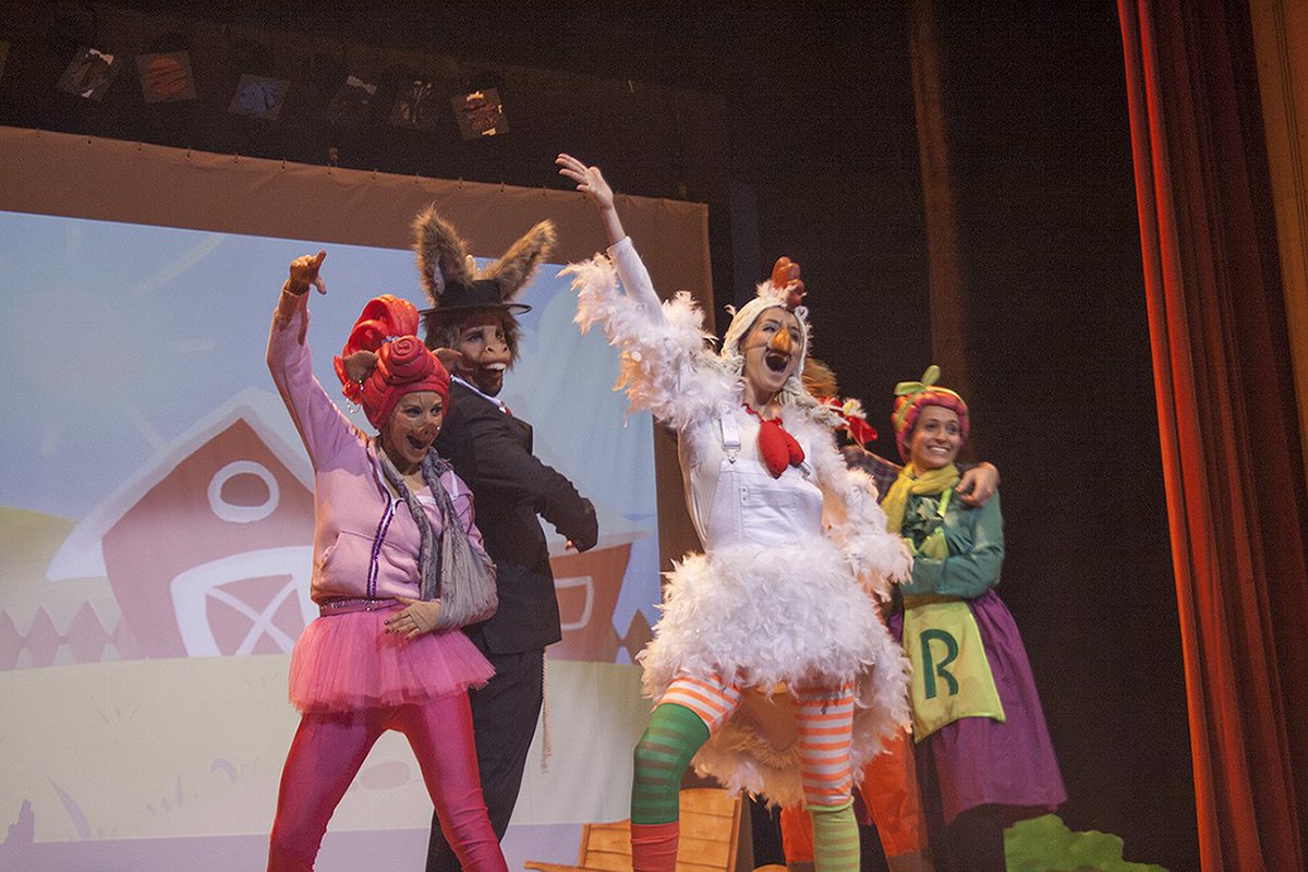 Último finde de <a href="/TurulecaMusical/">Turuleca El Musical</a> 🐔🎶 Si todavía no habéis venido en familia, ¡es tu momento! goo.gl/JrIRDE