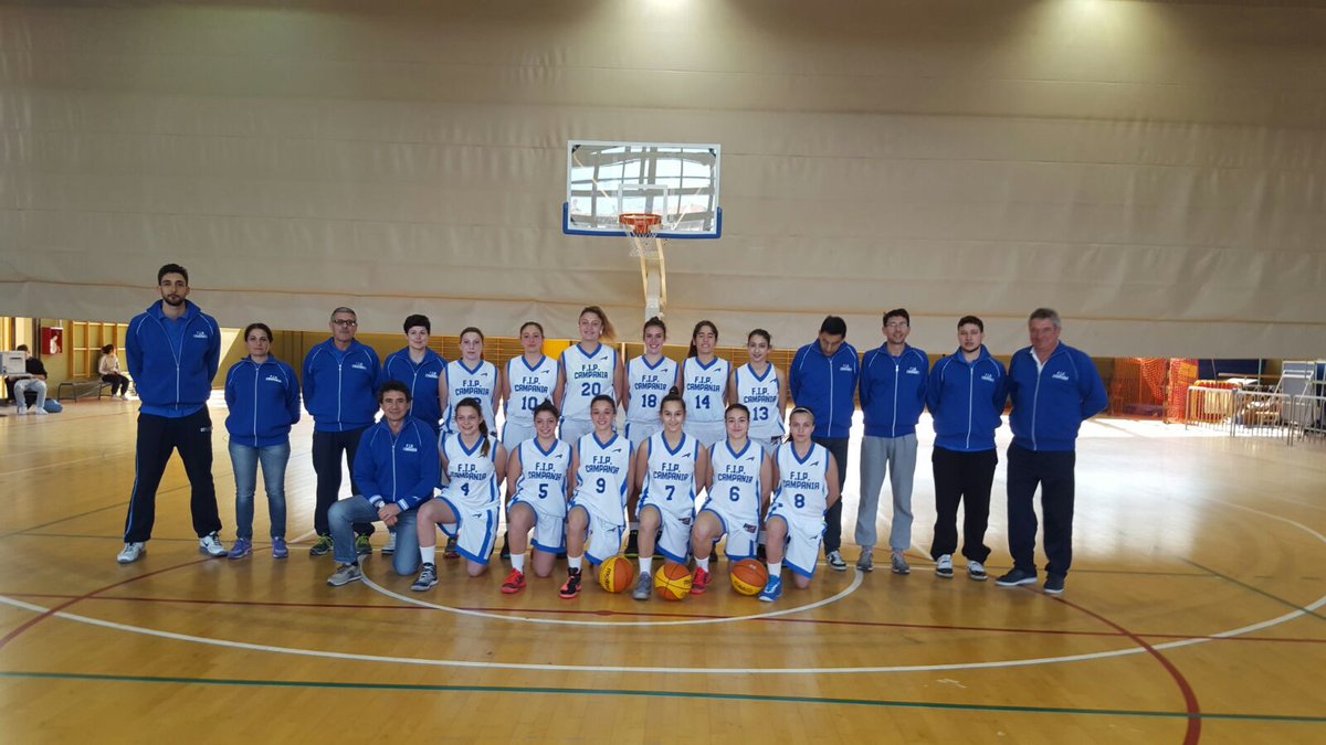 #tdrbasket2016, debutto vincente anche per le #nostreragazze.  #Campania batte Umbria 53-32 (De Rosa e Mattera 12)