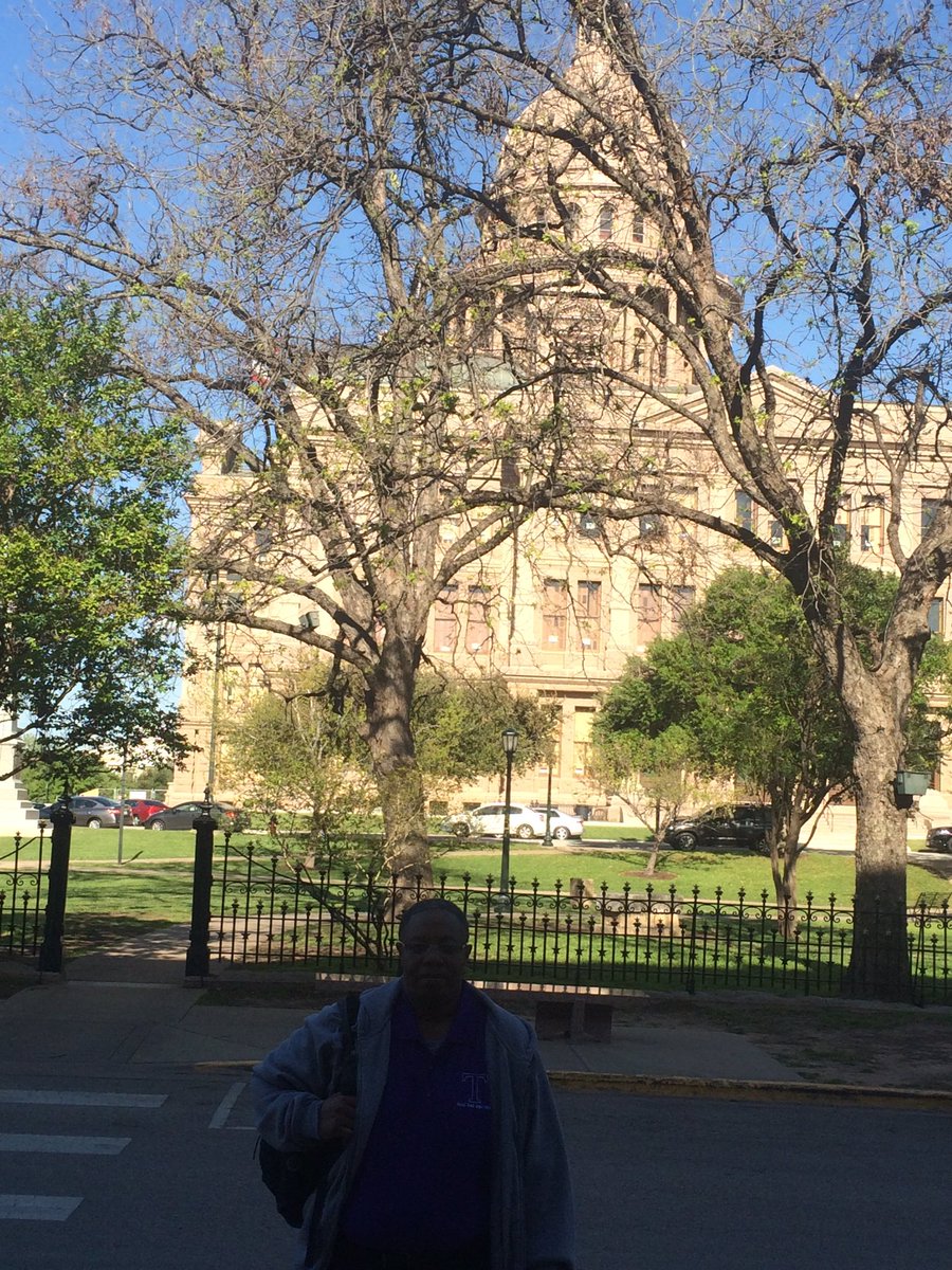 ebella2910's tweet photo. @VpolandYoung #TSU3306 DrNJonesTSU #advocacyday https://t.co/muueoZbqgH