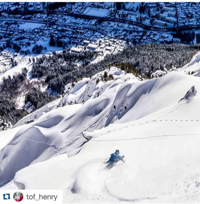 casttouring's tweet photo. @casttouring athlete Tof Henry getting after it in Brevent, Chamonix. Follow the tracks. (PC: Arthur Ghilini ) https://t.co/CM00wLaLYk