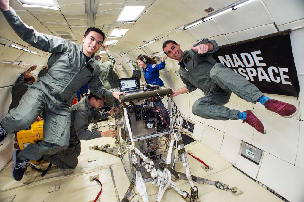 A Little 3-D Printer on the ISS Is a Huge Step for Space Exploration bit.ly/1LF393n #omgrobots