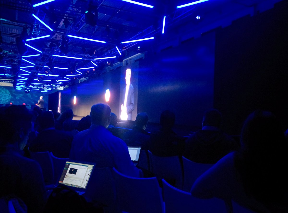 drlebedev's tweet photo. #ericshmidt is on #gcpnext2016 keynotes this year. Google treats cloud seriously. https://t.co/ZUA7bmO43s
