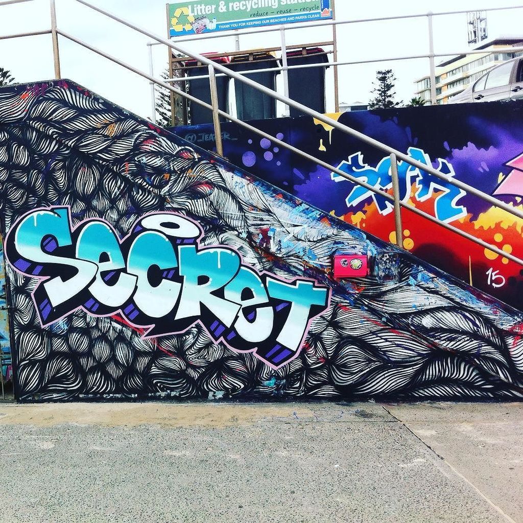 StArtEverywhere's tweet photo. #graff #graffiti #urbanart #streetart #streetartsydney #sydneystreetart #sydneygraff #sydneygraffiti #bondi #bondib… https://t.co/wJRo5UwNus