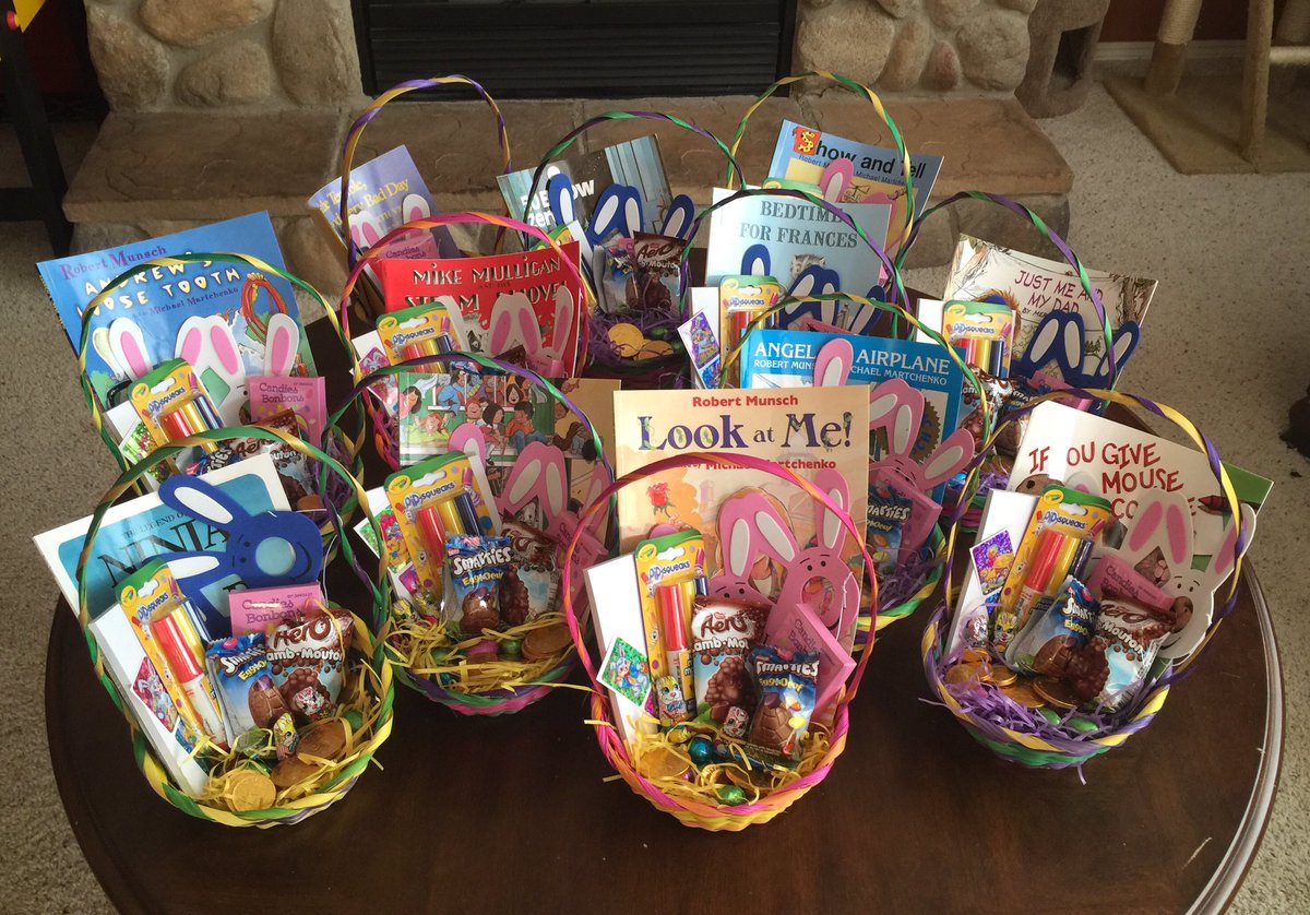 AndersonFotoYYC's tweet photo. @ChildrnsCottage My boy and I have been busy bunnies... 12 baskets ready to go!  Will deliver tomorrow morning. ❤️ https://t.co/TnMpdgMRZX
