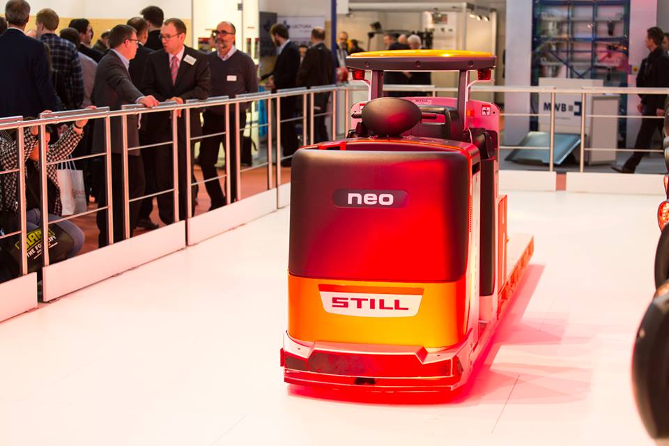 mantslopez's tweet photo. STILL destaca en #Logimat2016 con el estreno mundial de la iGo neo CX 20, elegida mejor producto en la feria. https://t.co/7WrubedFpB